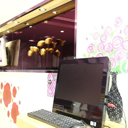 V8 Hotel Xicun Subway Branch Guangzhou Exterior foto